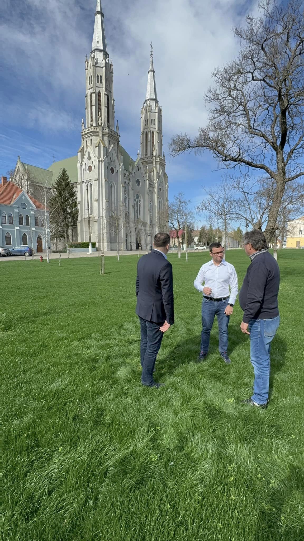 Performanţă administrativă la Vinga - POZĂ 3 Performanţă administrativă la Vinga - POZĂ 3