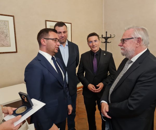 Glad delegatie Praga 4 Glad delegatie Praga 4